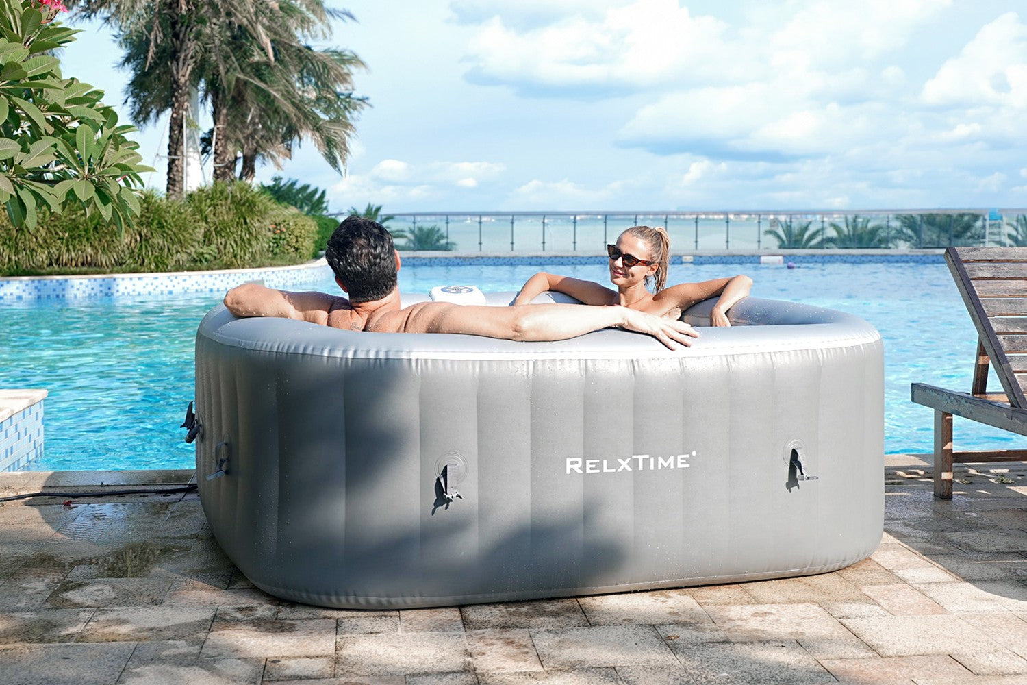 What is the best chemical for inflatable hot tub? All You Need To Know！